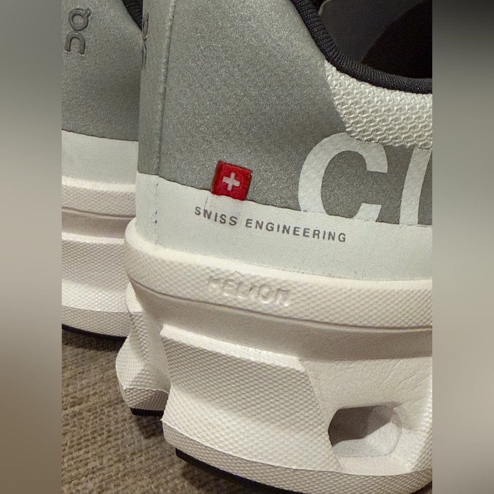 On Cloud Running Cloudmonster NWT - image 9